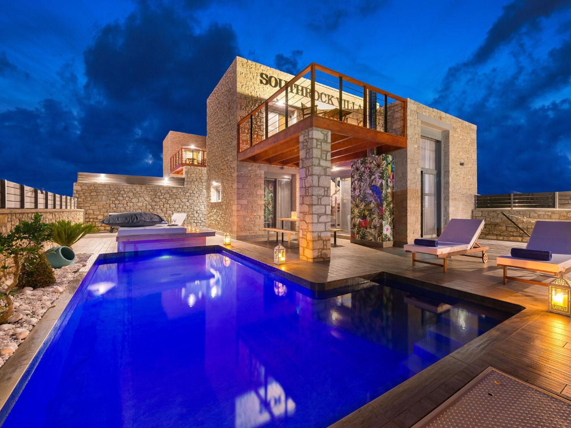 Βίλα Modern In With Private Pool Λαχανιά